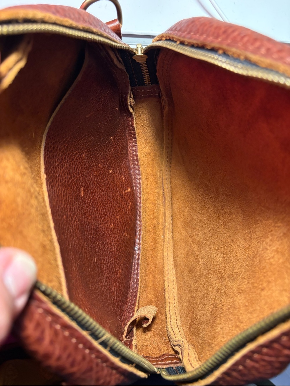 Portland Leather Goods | Large Circle | Nutmeg - Picture 11 of 14